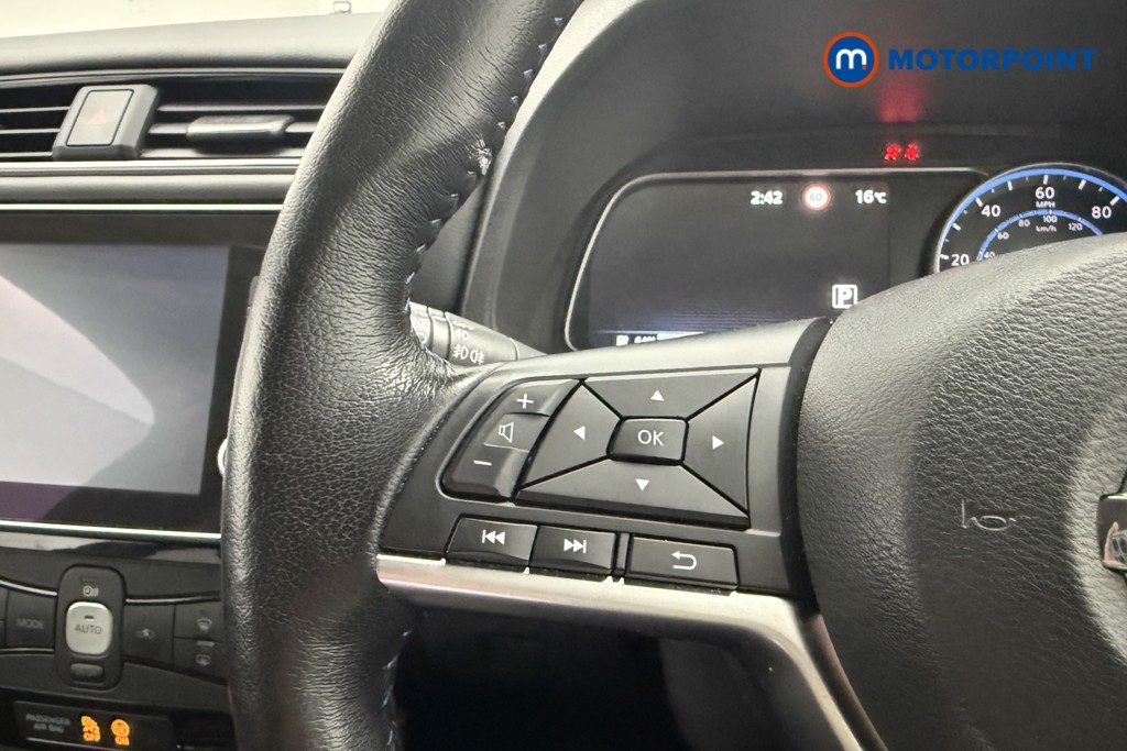 Nissan Leaf Tekna Automatic Electric Hatchback - Stock Number (1651953) - 7th supplementary image