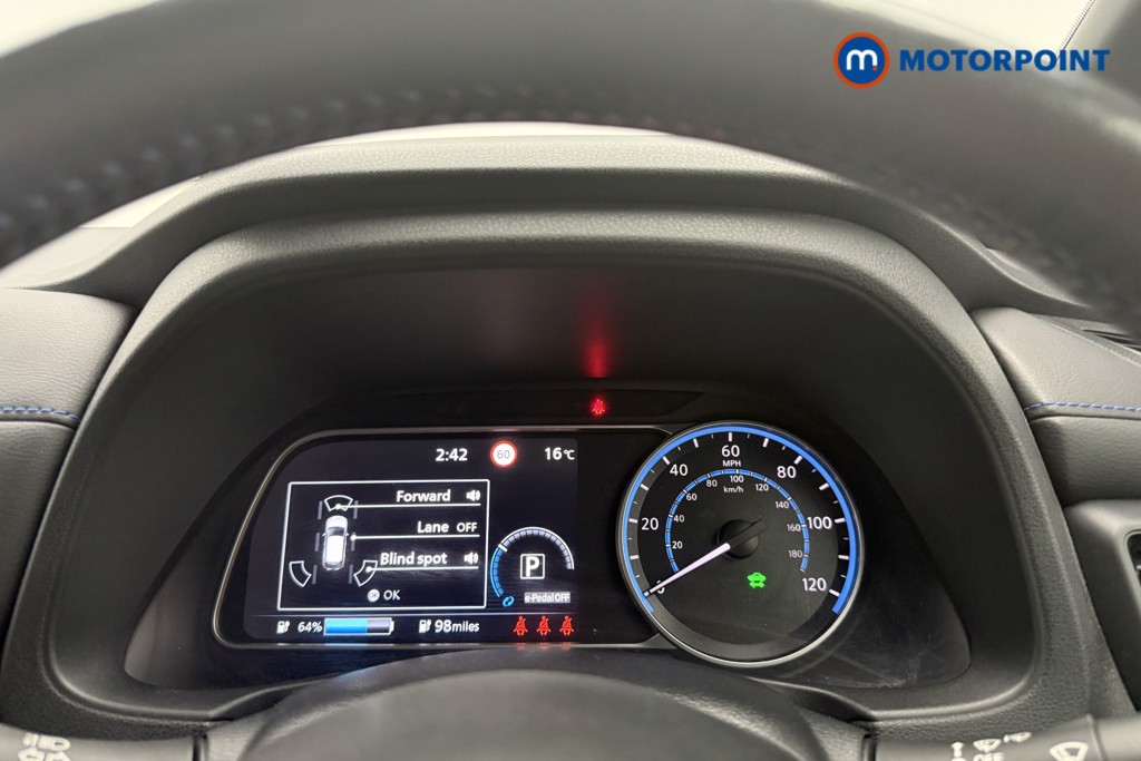 Nissan Leaf Tekna Automatic Electric Hatchback - Stock Number (1651953) - 9th supplementary image