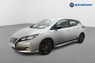 Nissan Leaf Tekna Automatic Electric Hatchback - Stock Number (1651953) - Passenger side front corner