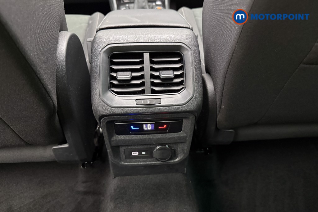 Volkswagen Tiguan Elegance Automatic Petrol SUV - Stock Number (1652048) - 7th supplementary image