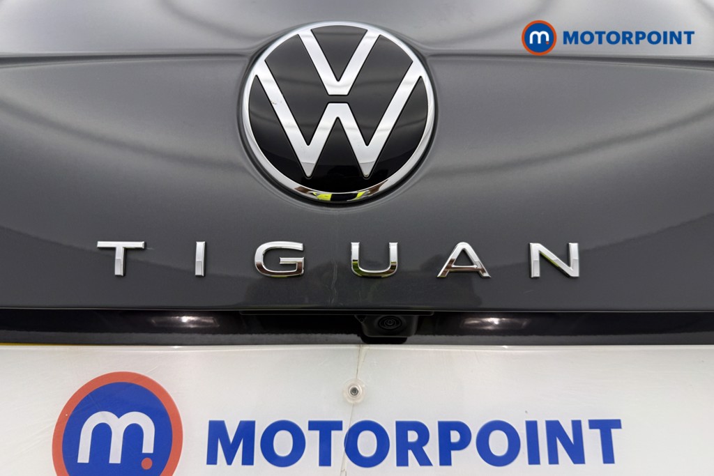 Volkswagen Tiguan Elegance Automatic Petrol SUV - Stock Number (1652048) - 12th supplementary image