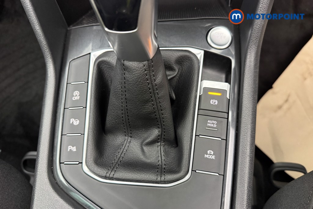 Volkswagen Tiguan Elegance Automatic Petrol SUV - Stock Number (1652048) - 28th supplementary image