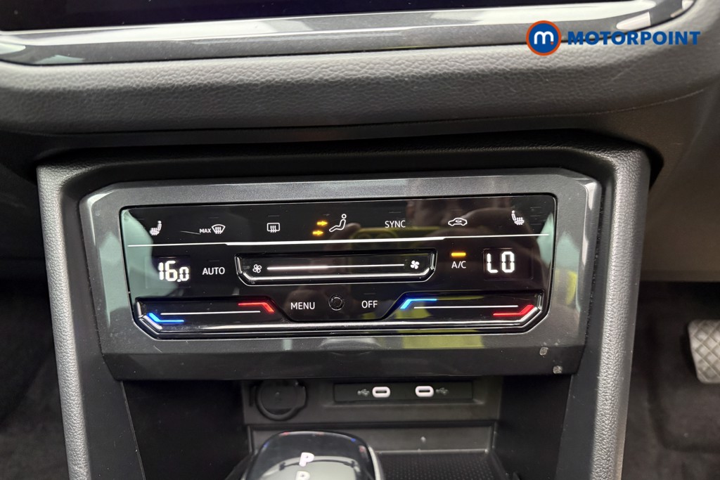 Volkswagen Tiguan Elegance Automatic Petrol SUV - Stock Number (1652048) - 29th supplementary image