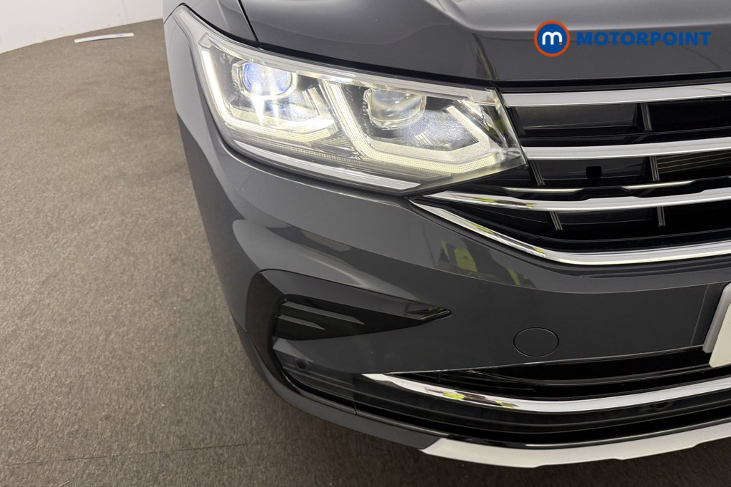Volkswagen Tiguan Elegance Automatic Petrol SUV - Stock Number (1652048) - 35th supplementary image
