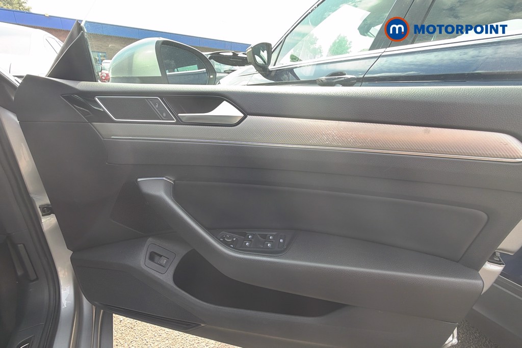 Volkswagen Arteon R-Line Manual Diesel Hatchback - Stock Number (1652912) - 19th supplementary image
