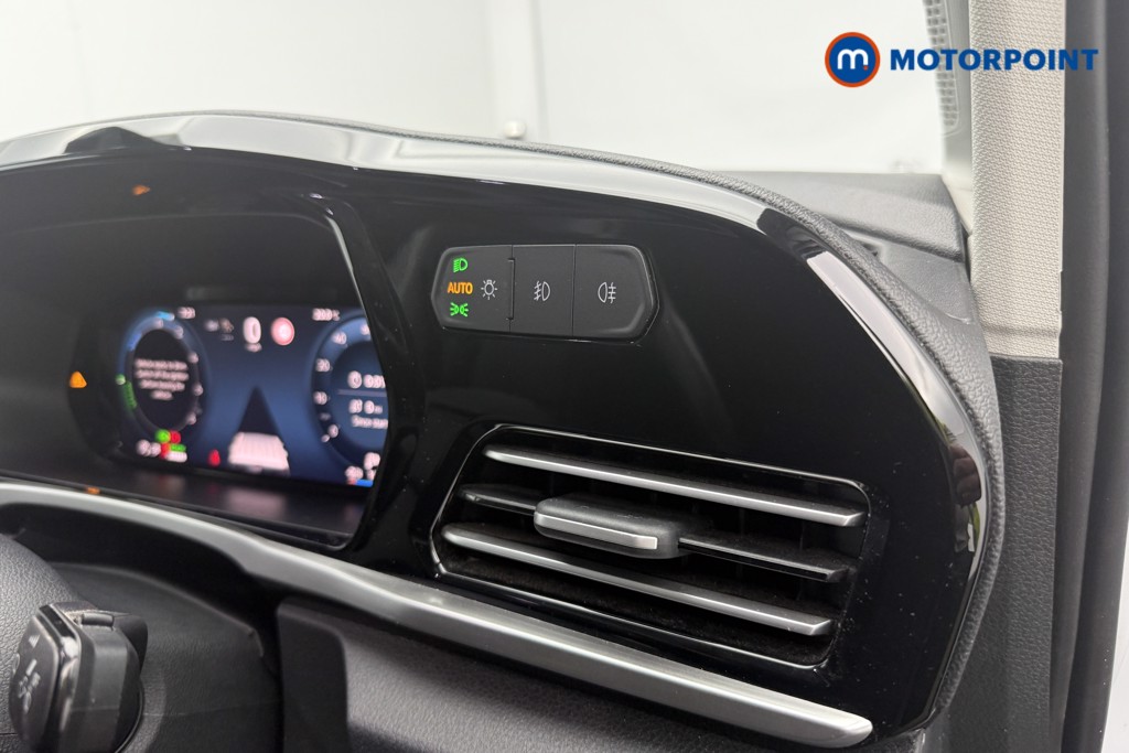 Ford Transit Connect Limited Automatic Petrol Plug-In Hybrid Panel Van - Stock Number (1654157) - 18th supplementary image