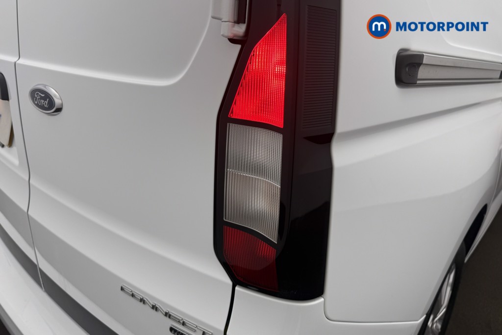 Ford Transit Connect Limited Automatic Petrol Plug-In Hybrid Panel Van - Stock Number (1654157) - 19th supplementary image