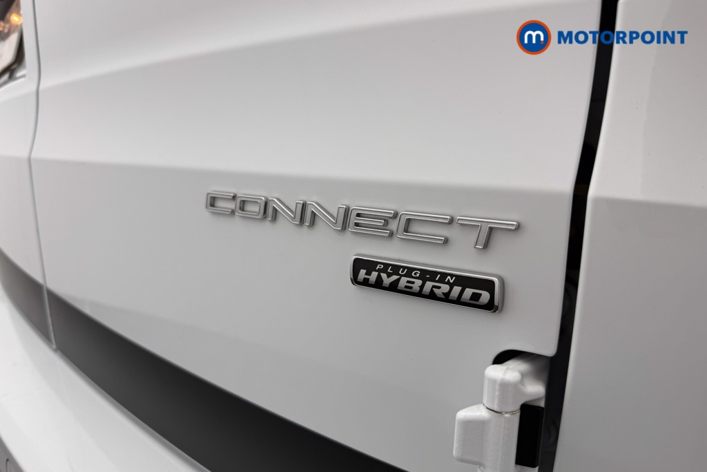 Ford Transit Connect Limited Automatic Petrol Plug-In Hybrid Panel Van - Stock Number (1654157) - 20th supplementary image
