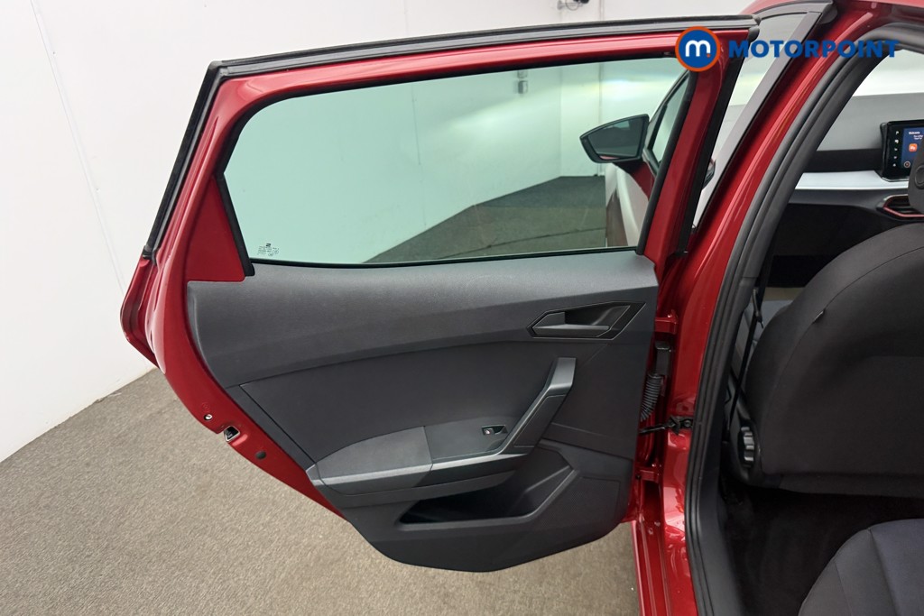 Seat Ibiza FR Manual Petrol Hatchback - Stock Number (1654754) - 5th supplementary image