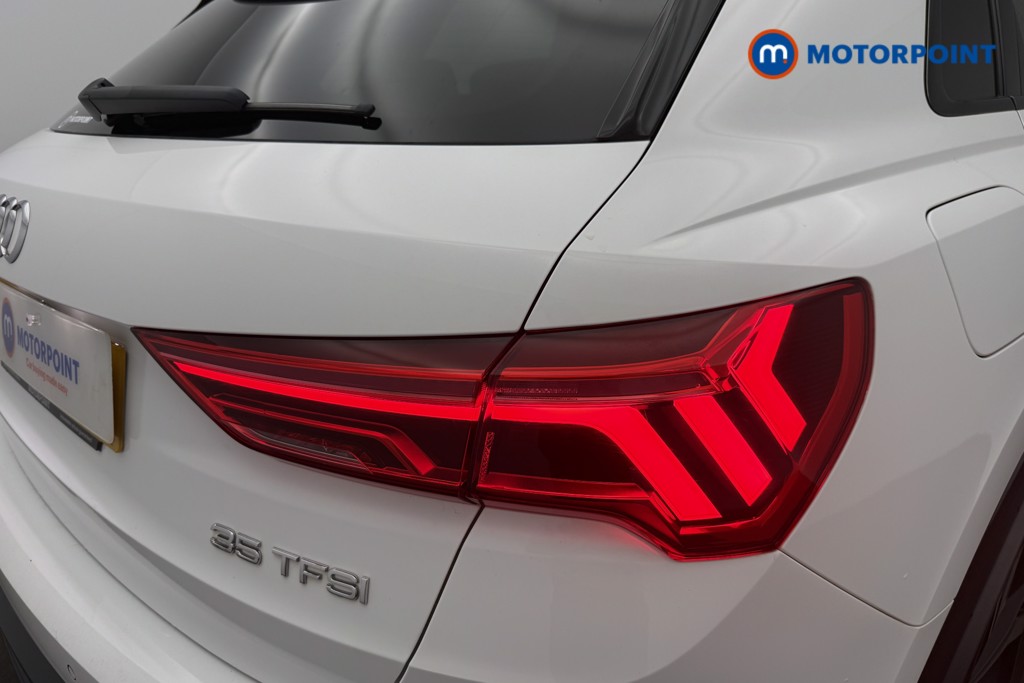 Audi Q3 Edition 1 Manual Petrol SUV - Stock Number (1655187) - 18th supplementary image