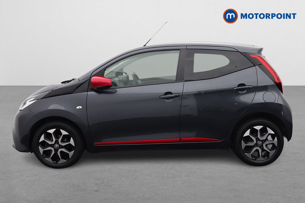 Toyota Aygo X-Trend Manual Petrol Hatchback - Stock Number (1655262) - Passenger side