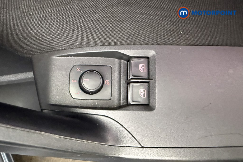 Seat Ibiza FR Manual Petrol Hatchback - Stock Number (1655659) - 3rd supplementary image