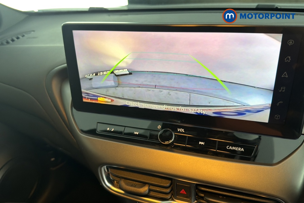 Nissan Juke N-Connecta Manual Petrol SUV - Stock Number (1655816) - 13th supplementary image