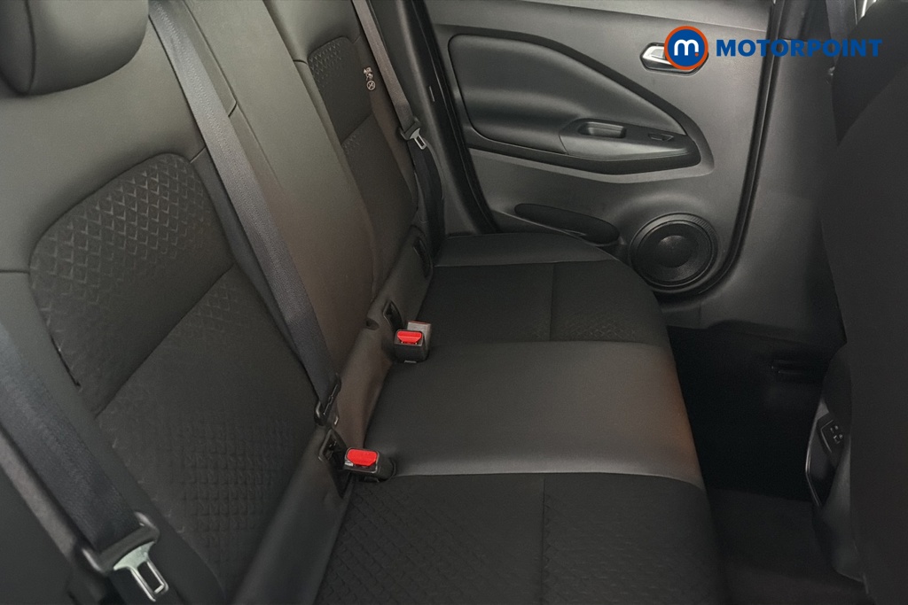 Nissan Juke N-Connecta Manual Petrol SUV - Stock Number (1655816) - 25th supplementary image