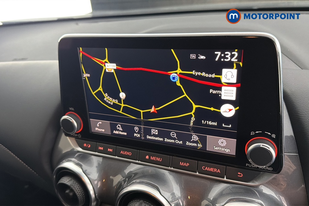 Nissan Juke N-Connecta Automatic Petrol SUV - Stock Number (1655891) - 9th supplementary image