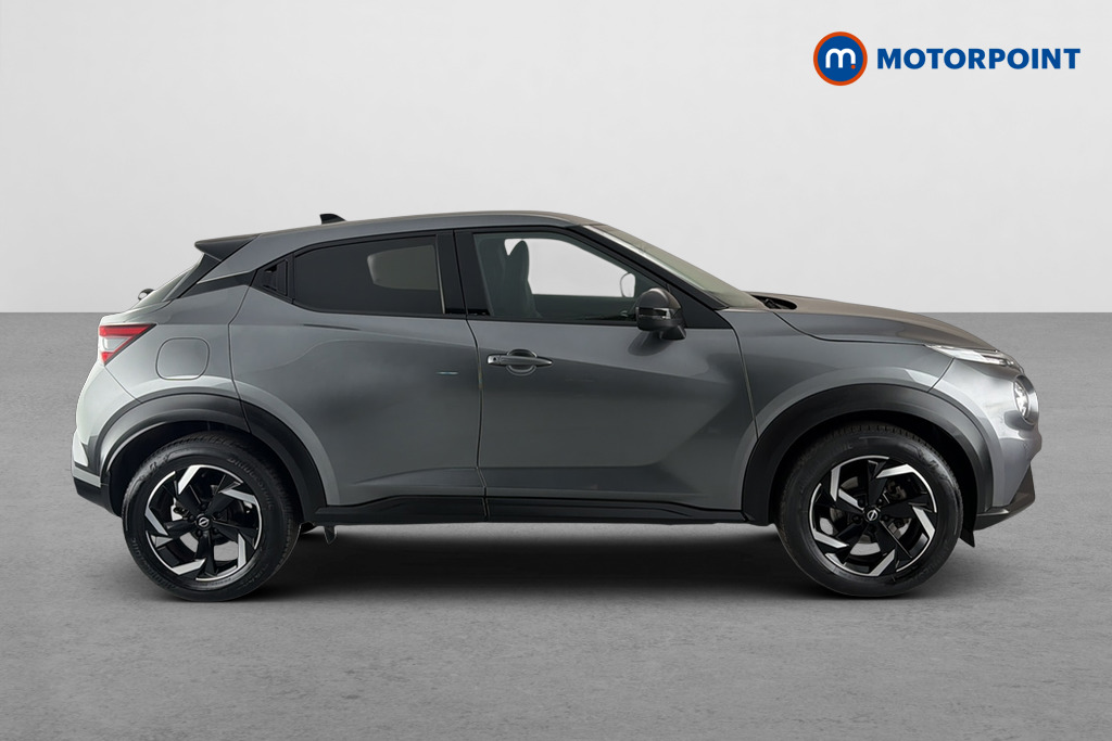 Nissan Juke N-Connecta Automatic Petrol SUV - Stock Number (1655891) - Passenger side