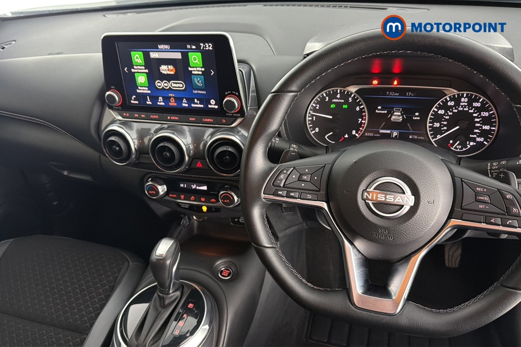Nissan Juke N-Connecta Automatic Petrol SUV - Stock Number (1655891) - 1st supplementary image