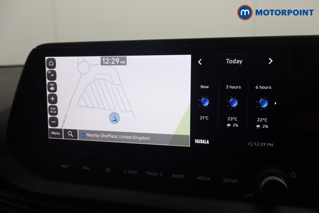 Hyundai Bayon Premium Manual Petrol SUV - Stock Number (1655988) - 2nd supplementary image
