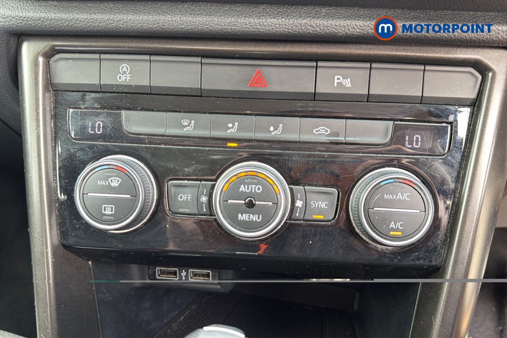 Volkswagen T-Roc SE Automatic Petrol SUV - Stock Number (1656485) - 12th supplementary image