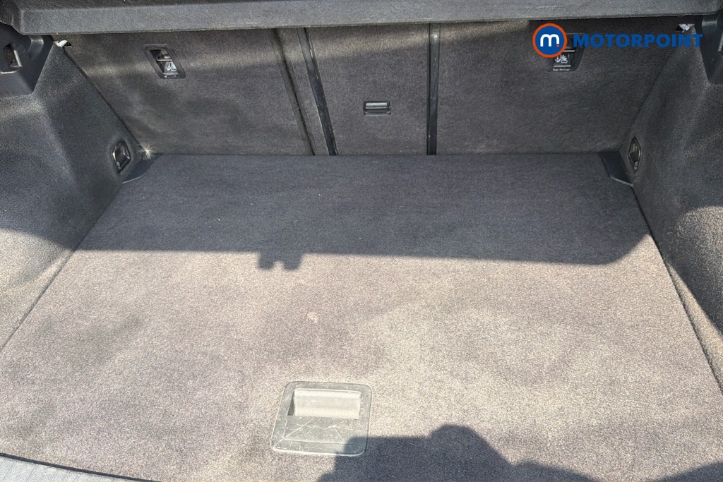 Volkswagen T-Roc SE Automatic Petrol SUV - Stock Number (1656485) - 33rd supplementary image