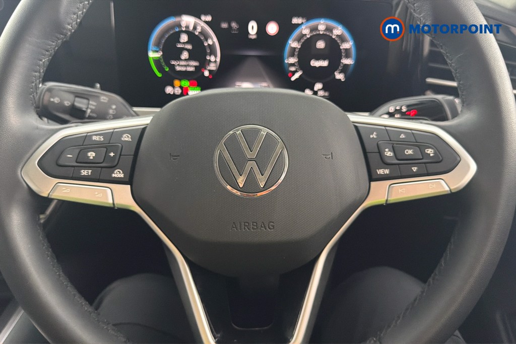 Volkswagen Passat Life Automatic Petrol Plug-In Hybrid Estate - Stock Number (1656631) - 5th supplementary image