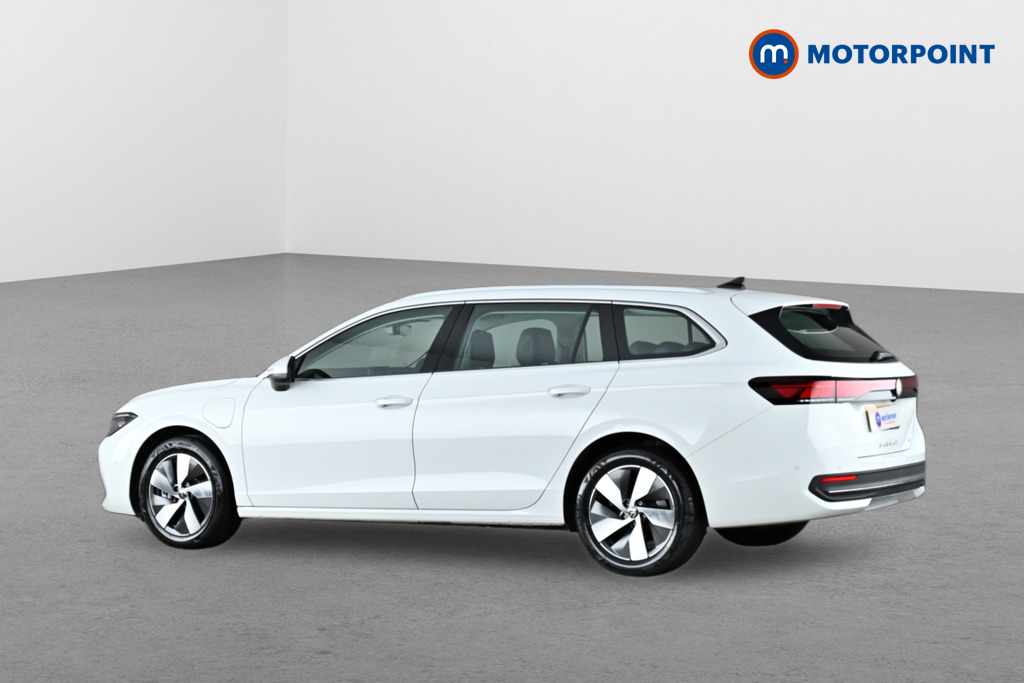 Volkswagen Passat Life Automatic Petrol Plug-In Hybrid Estate - Stock Number (1656631) - Passenger side rear corner