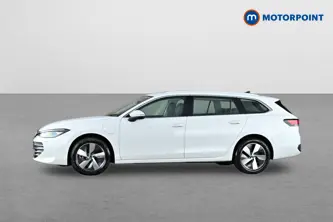 Volkswagen Passat Life Automatic Petrol Plug-In Hybrid Estate - Stock Number (1656631) - Passenger side