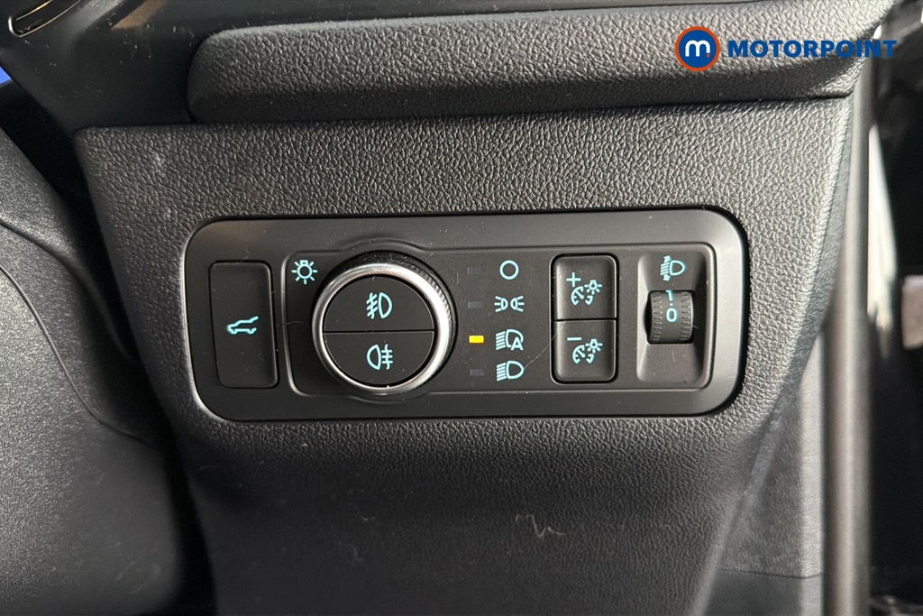 Ford Kuga Black Package Edition Manual Petrol SUV - Stock Number (1657088) - 11th supplementary image