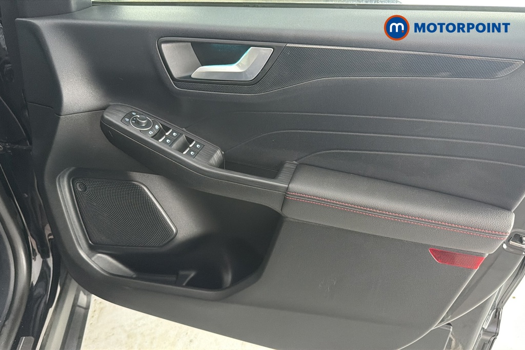 Ford Kuga Black Package Edition Manual Petrol SUV - Stock Number (1657088) - 18th supplementary image