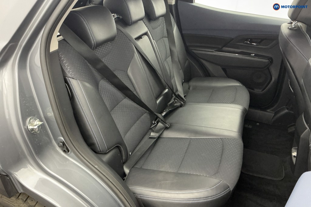 Ssangyong Korando Ventura Automatic Electric SUV - Stock Number (1657232) - 5th supplementary image