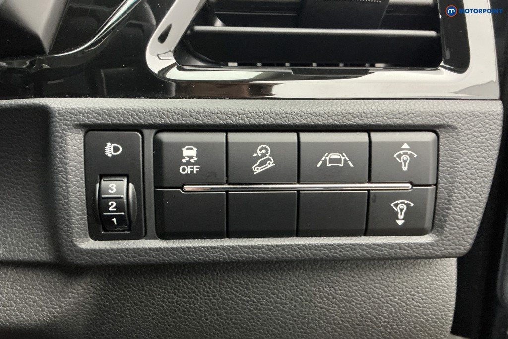 Ssangyong Korando Ventura Automatic Electric SUV - Stock Number (1657232) - 14th supplementary image