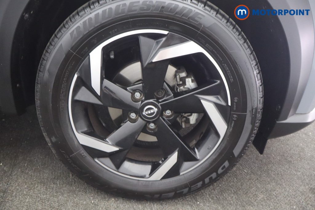 Nissan Juke N-Connecta Automatic Petrol SUV - Stock Number (1657345) - 15th supplementary image