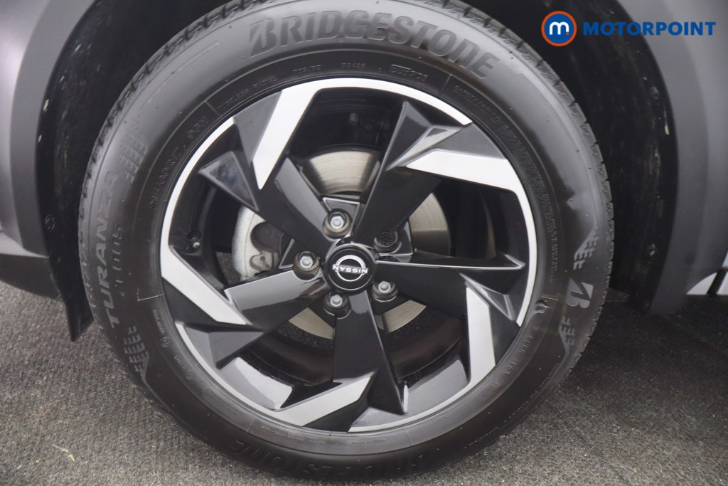 Nissan Juke N-Connecta Automatic Petrol SUV - Stock Number (1657345) - 17th supplementary image