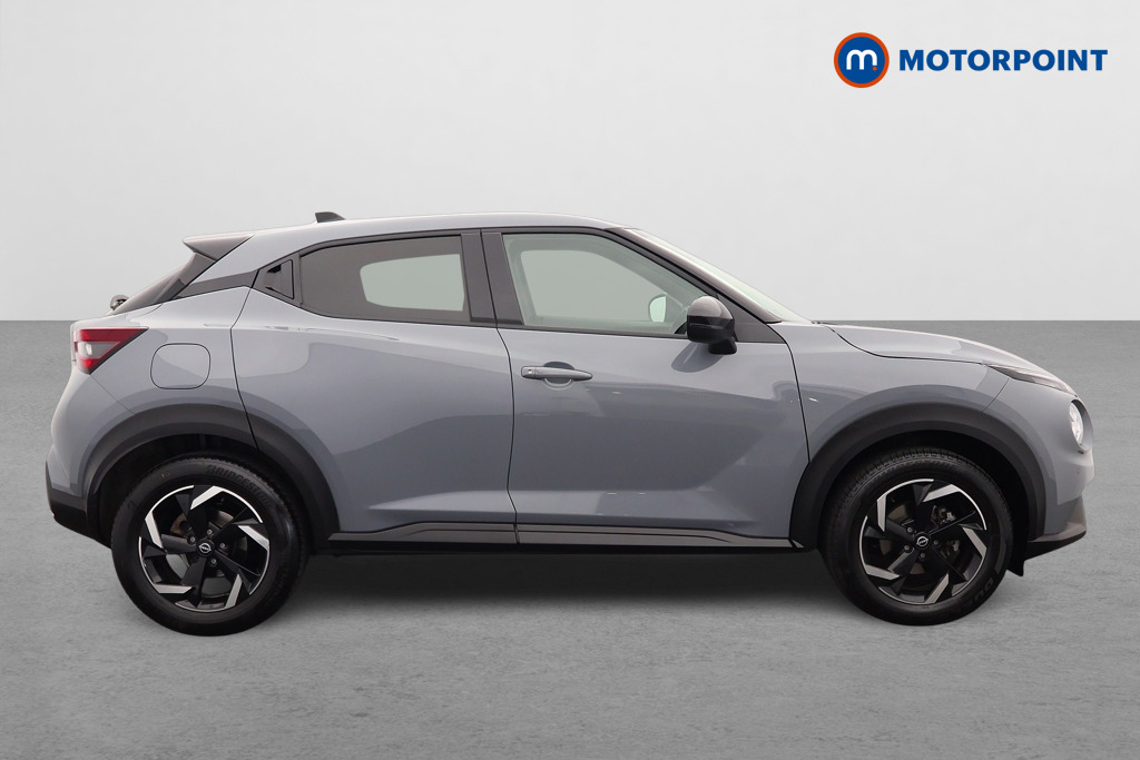 Nissan Juke N-Connecta Automatic Petrol SUV - Stock Number (1657345) - Drivers side