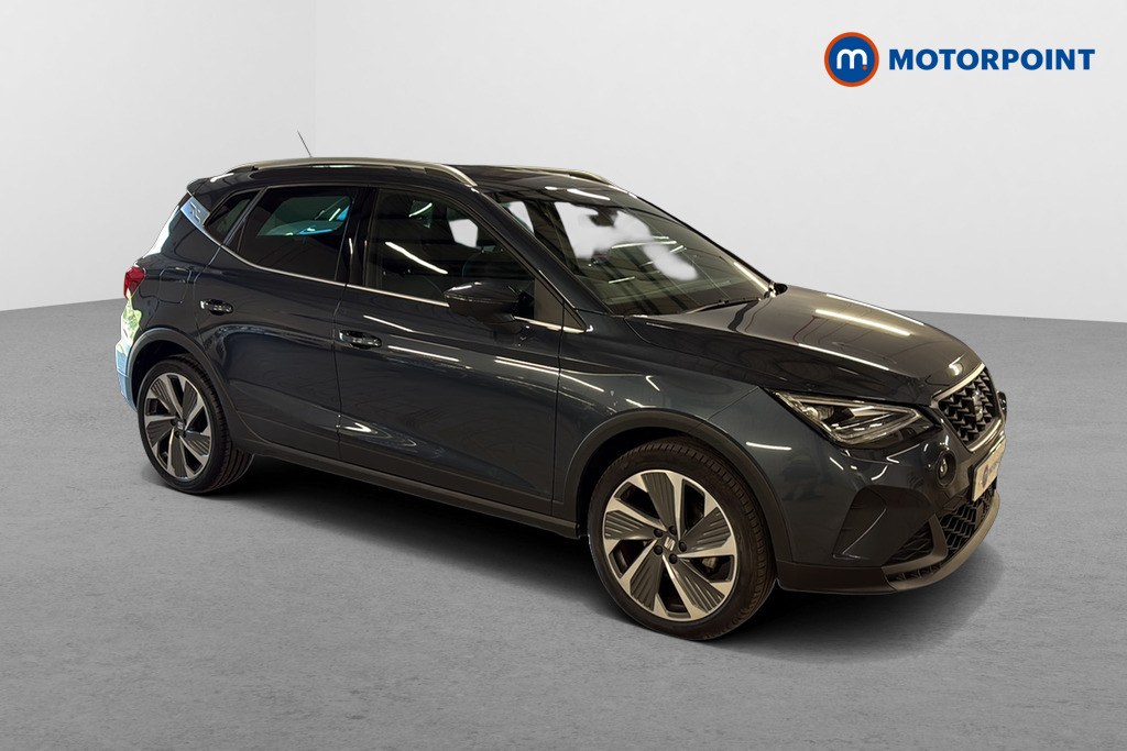 Seat Arona Fr Sport Automatic Petrol SUV - Stock Number (1657452) - Drivers side front corner
