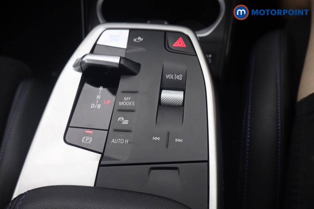BMW IX1 M Sport Automatic Electric SUV - Stock Number (1658017) - 3rd supplementary image
