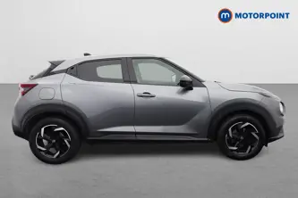 Nissan Juke N-Connecta Manual Petrol SUV - Stock Number (1658480) - Drivers side
