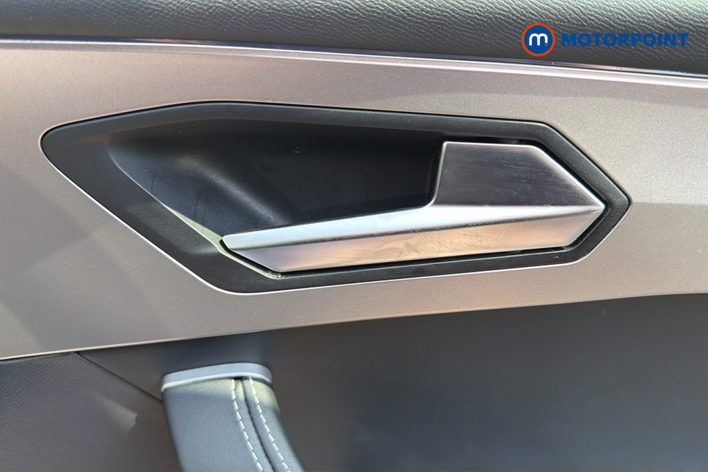 Seat Leon Xcellence Automatic Petrol Plug-In Hybrid Hatchback - Stock Number (1658566) - 42nd supplementary image
