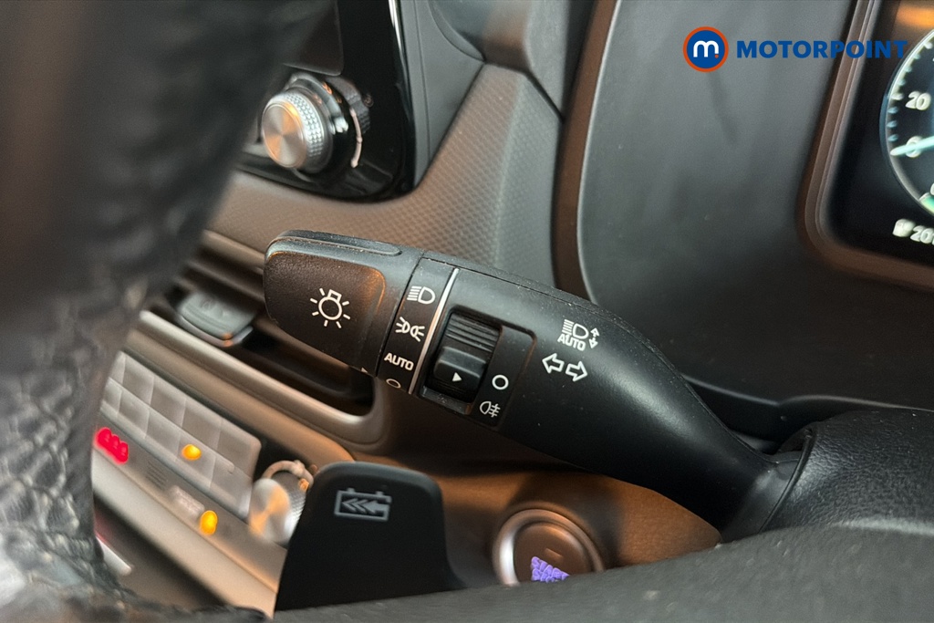 Hyundai Kona Premium Automatic Electric SUV - Stock Number (1658689) - 5th supplementary image
