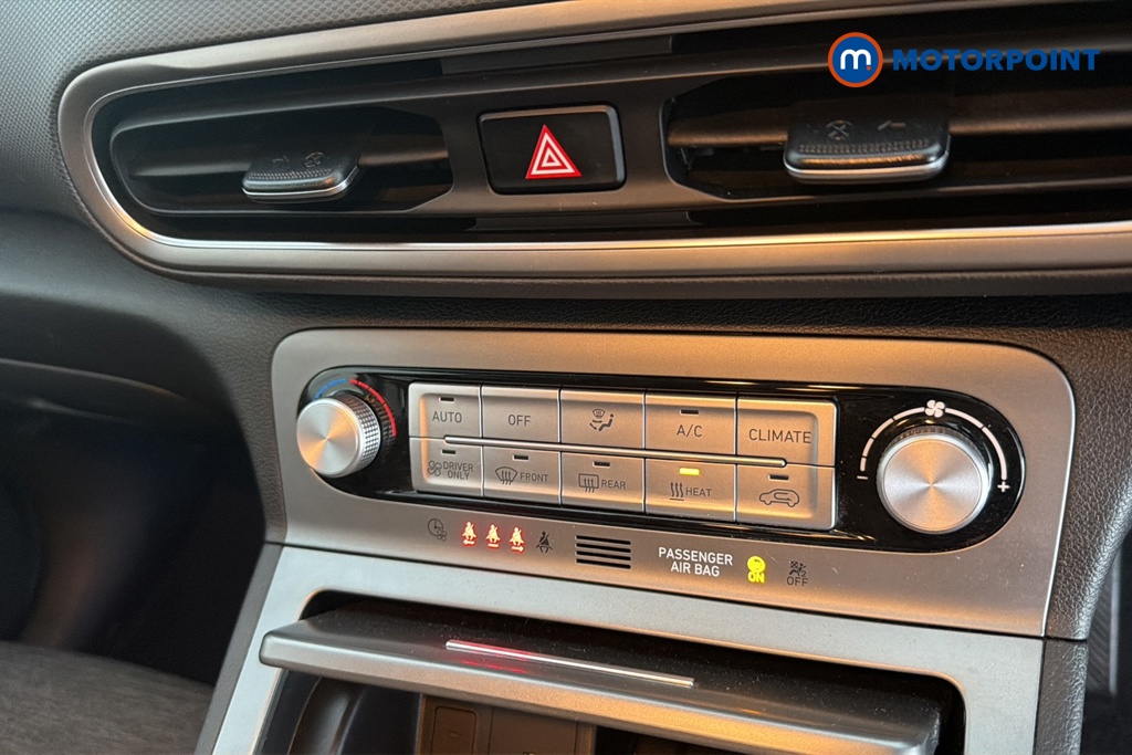 Hyundai Kona Premium Automatic Electric SUV - Stock Number (1658689) - 12th supplementary image