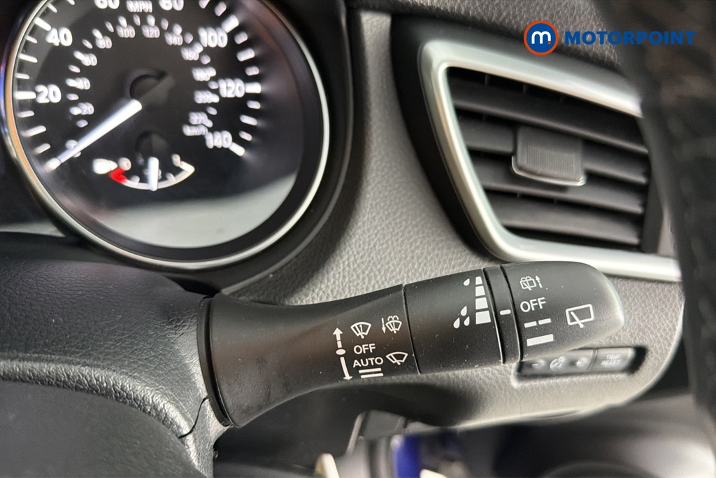 Nissan Qashqai Acenta Premium Manual Petrol SUV - Stock Number (1659050) - 6th supplementary image