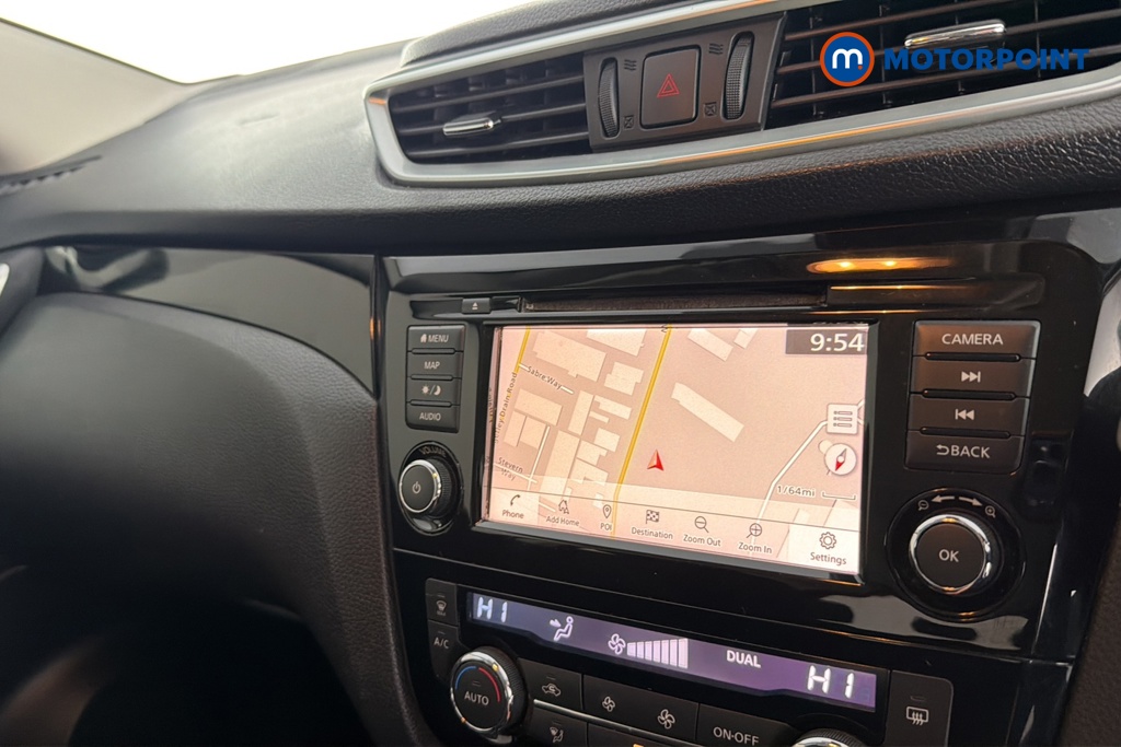 Nissan Qashqai Acenta Premium Manual Petrol SUV - Stock Number (1659050) - 9th supplementary image