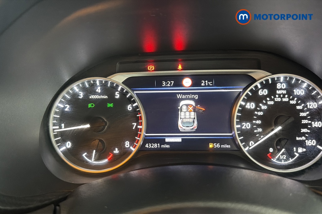 Nissan Juke Tekna Manual Petrol SUV - Stock Number (1659438) - 7th supplementary image