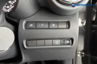 Nissan Juke Tekna Manual Petrol SUV - Stock Number (1659438) - 11th supplementary image