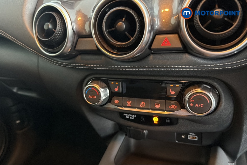 Nissan Juke Tekna Manual Petrol SUV - Stock Number (1659438) - 12th supplementary image