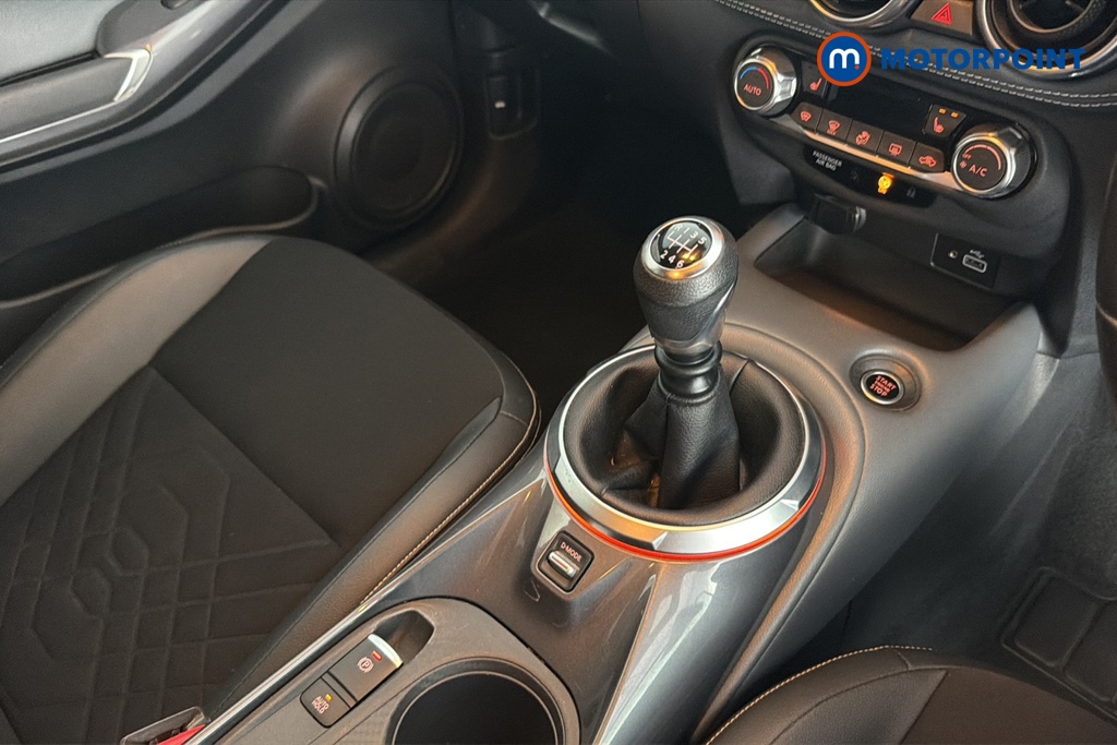 Nissan Juke Tekna Manual Petrol SUV - Stock Number (1659438) - 15th supplementary image
