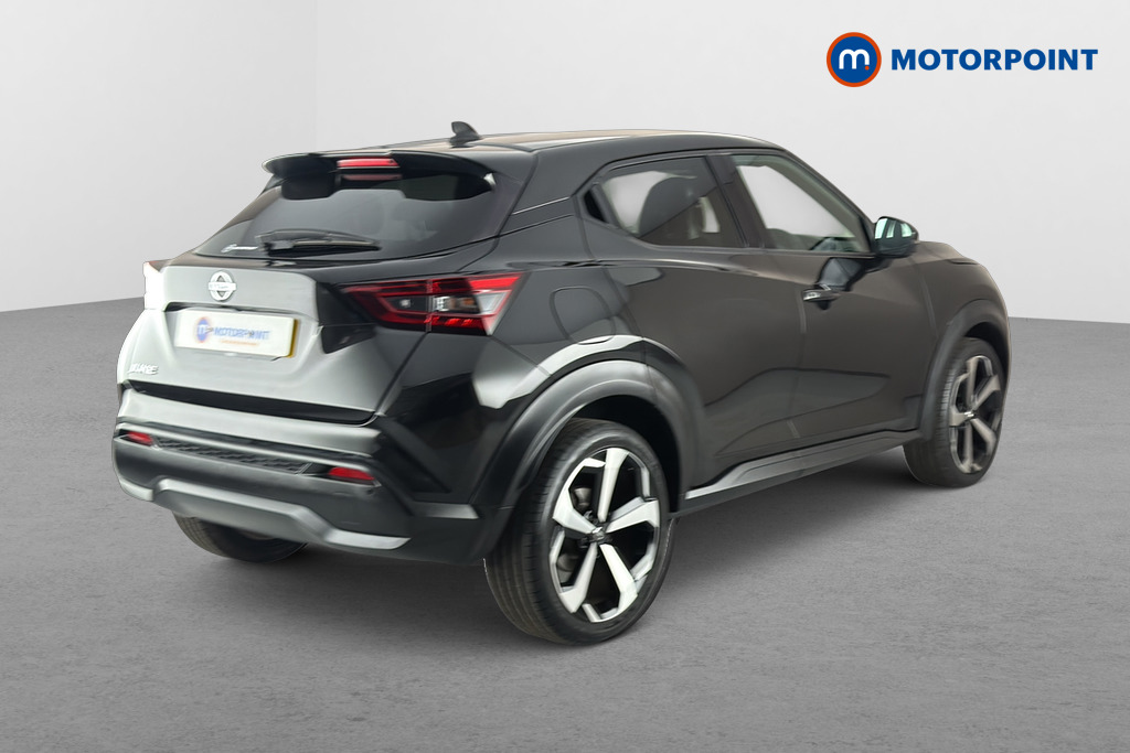 Nissan Juke Tekna Manual Petrol SUV - Stock Number (1659438) - Passenger side rear corner
