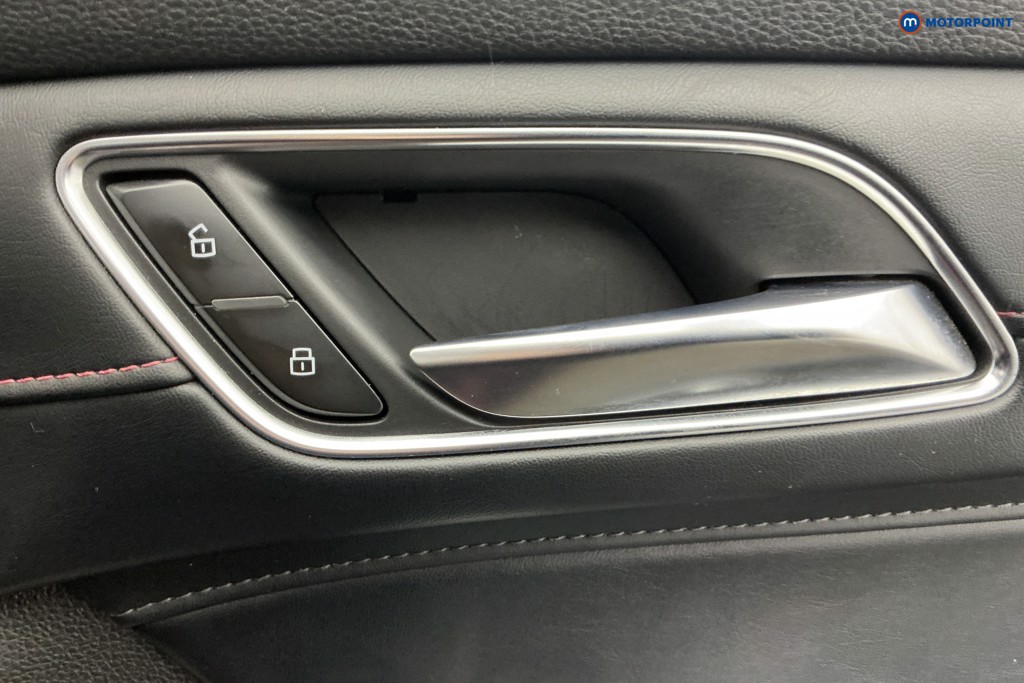 Mg Motor Uk HS Excite Manual Petrol SUV - Stock Number (1659439) - 17th supplementary image