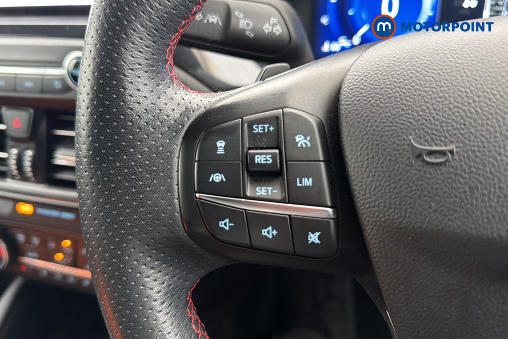 Ford Focus St-Line X Automatic Diesel Estate - Stock Number (1659443) - 4th supplementary image