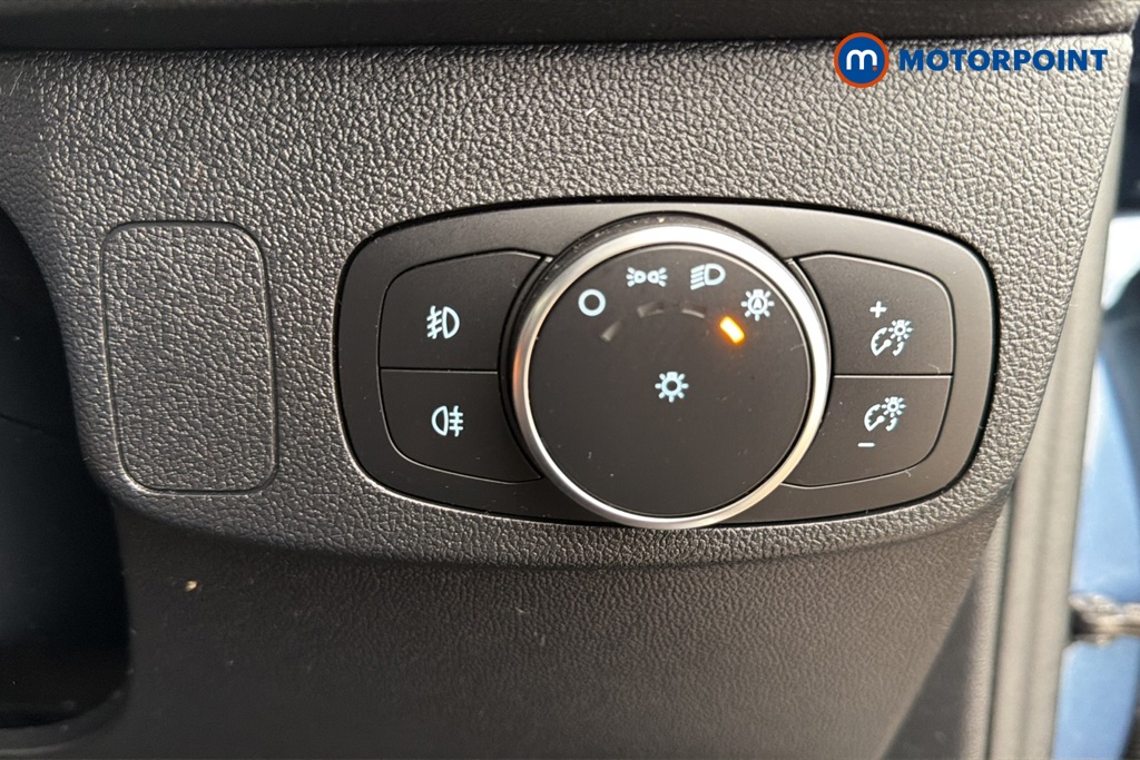 Ford Focus St-Line X Automatic Diesel Estate - Stock Number (1659443) - 11th supplementary image